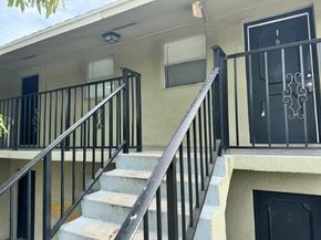 1709 S Federal Highway 6, Lake Worth Beach FL 33460
