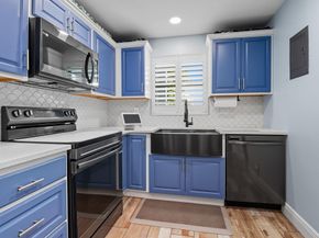 1921 W Woolbright Road B104, Boynton Beach FL 33426