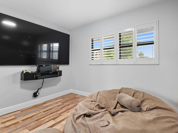 1921 W Woolbright Road B104, Boynton Beach FL 33426