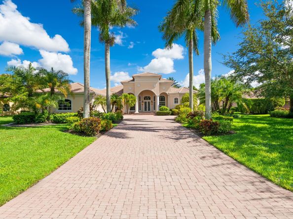 12825 Stonebrook Dr, Davie FL 33330