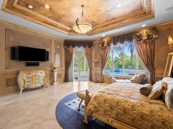 12825 Stonebrook Dr, Davie FL 33330
