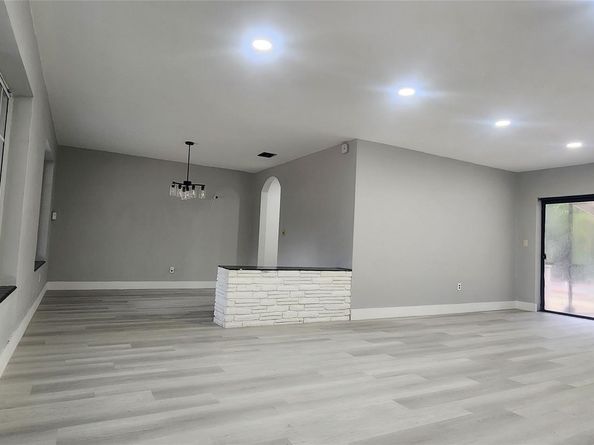 14715 N Spur Dr, Miami FL 33161