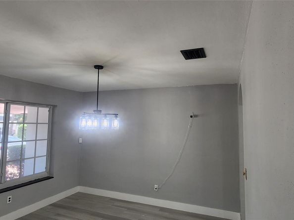 14715 N Spur Dr, Miami FL 33161