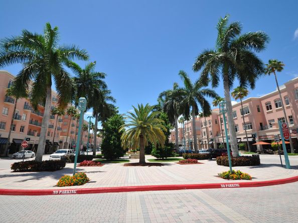 5020 Golfview Court 1413, Delray Beach FL 33484
