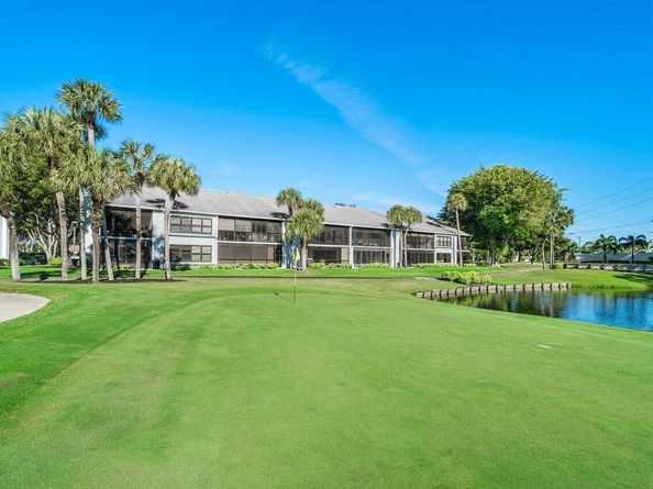 5020 Golfview Court 1413, Delray Beach FL 33484
