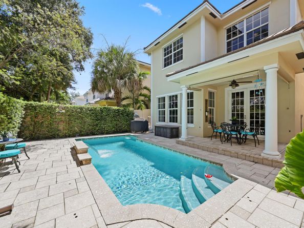 1525 SW 23rd Street, Fort Lauderdale FL 33315