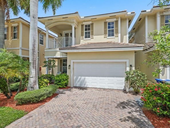1525 SW 23rd Street, Fort Lauderdale FL 33315