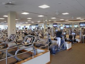 2303 Bridgewood Dr 2303, Boca Raton FL 33434