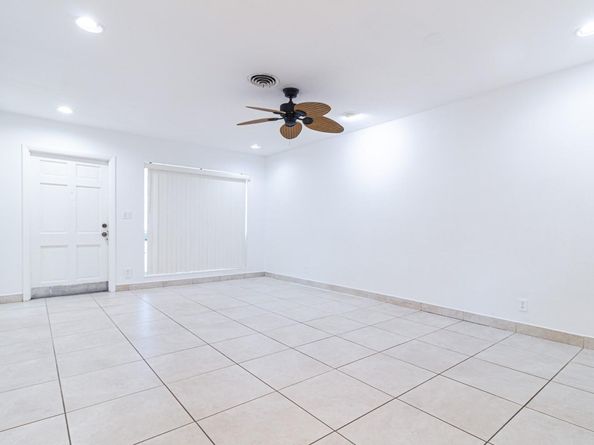 Undisclosed Address #FX-10529557, Fort Lauderdale FL 33334