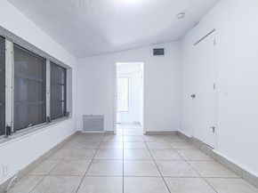 Undisclosed Address #FX-10529557, Fort Lauderdale FL 33334