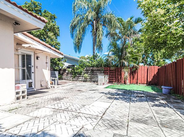 Undisclosed Address #FX-10529557, Fort Lauderdale FL 33334