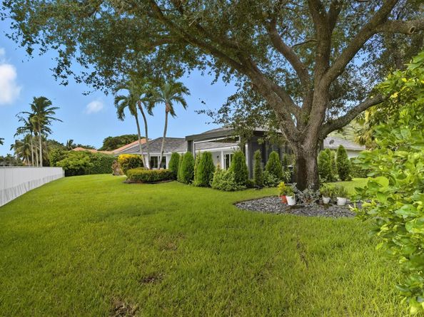 2906 Medinah, Weston FL 33332