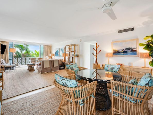 227 Australian Avenue 3e, Palm Beach FL 33480