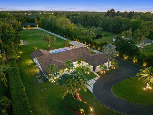 13900 Mustang Trail, Southwest Ranches FL 33330