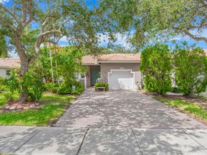 2561 E Aragon Blvd 1, Sunrise FL 33313