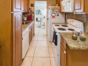 3110 N Pine Island Rd 304, Sunrise FL 33351