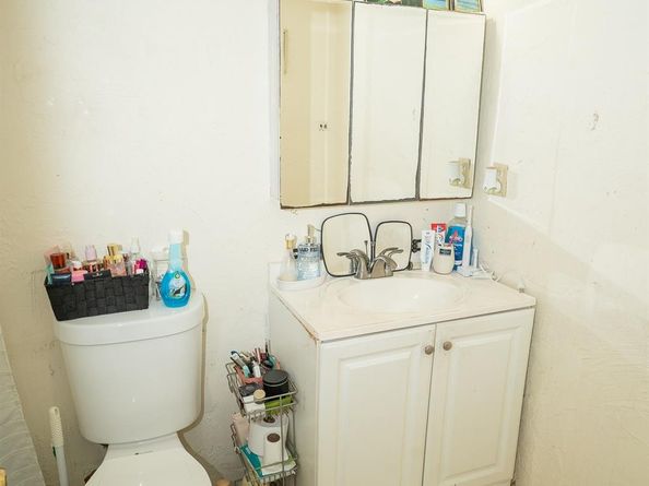 3110 N Pine Island Rd 304, Sunrise FL 33351