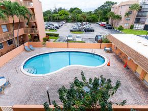 3110 N Pine Island Rd 304, Sunrise FL 33351