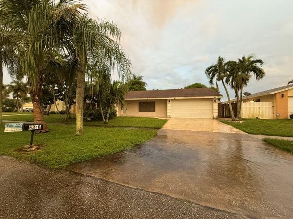 5340 Guildcrest Street, Lake Worth FL 33463