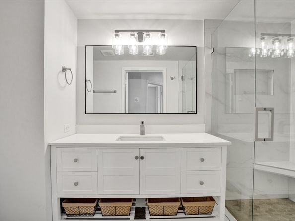 2107 SE 10th Ave 806, Fort Lauderdale FL 33316