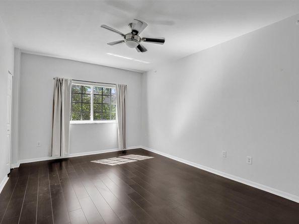 2107 SE 10th Ave 806, Fort Lauderdale FL 33316