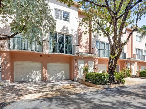 2107 SE 10th Ave 806, Fort Lauderdale FL 33316