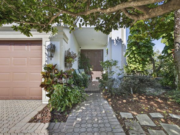 9193 Bryden Court, Wellington FL 33414