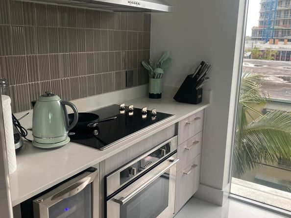 1133 102nd Street 403, Bay Harbor Islands FL 33154