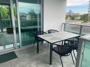 1133 102nd Street 403, Bay Harbor Islands FL 33154