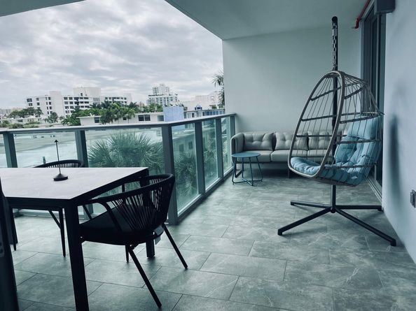 1133 102nd Street 403, Bay Harbor Islands FL 33154