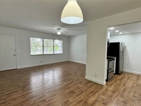 300 SW 134TH Wy 304E, Pembroke Pines FL 33027