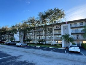 300 SW 134TH Wy 304E, Pembroke Pines FL 33027