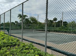 300 SW 134TH Wy 304E, Pembroke Pines FL 33027