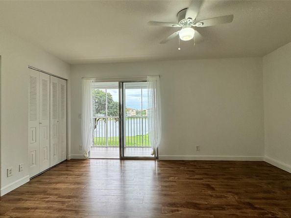 300 SW 134TH Wy 304E, Pembroke Pines FL 33027