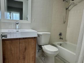 300 SW 134TH Wy 304E, Pembroke Pines FL 33027