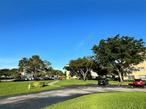 300 SW 134TH Wy 304E, Pembroke Pines FL 33027