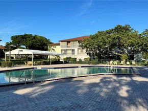 300 SW 134TH Wy 304E, Pembroke Pines FL 33027