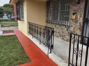 1781 SW 13th St, Miami FL 33145