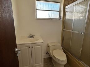 1781 SW 13th St, Miami FL 33145