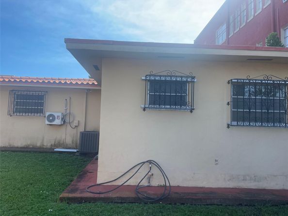 1781 SW 13th St, Miami FL 33145