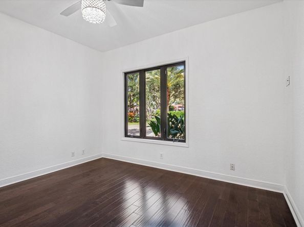 7600 Hyannis Ln, Parkland FL 33067