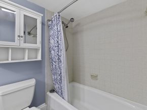 1202 S Lake Drive 105, Lantana FL 33462