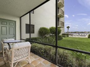 1202 S Lake Drive 105, Lantana FL 33462