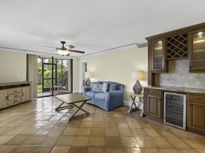 1202 S Lake Drive 105, Lantana FL 33462