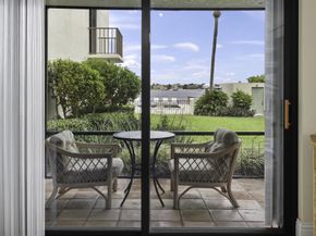 1202 S Lake Drive 105, Lantana FL 33462