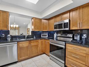 10911 Lake Front Place, Boca Raton FL 33498