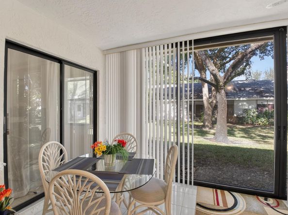 10911 Lake Front Place, Boca Raton FL 33498