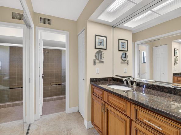 10911 Lake Front Place, Boca Raton FL 33498