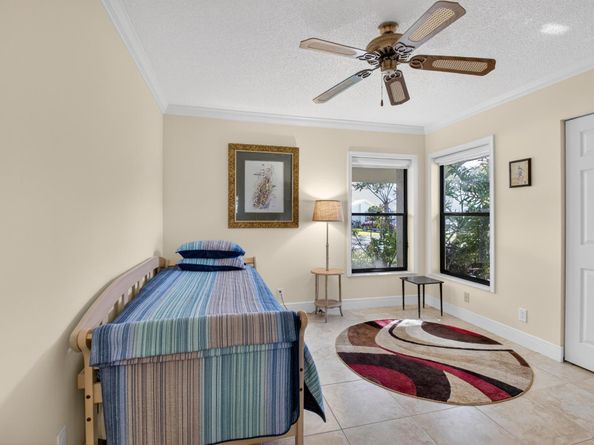 10911 Lake Front Place, Boca Raton FL 33498