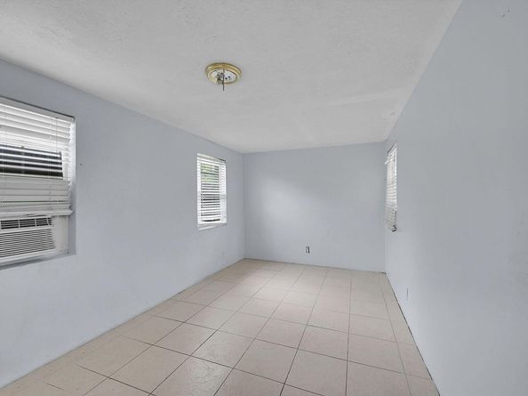 1645 W 31st Street, Riviera Beach FL 33404